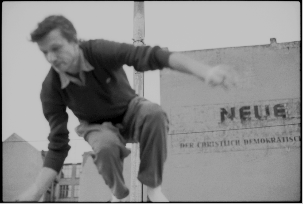 Una generazione oltre il muro